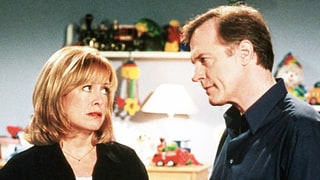Catherine Hicks Is Game for a '7th Heaven' Reunion If Stephen Collins' Character Is Killed Off