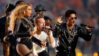 Chris Martin Upstaged by Beyoncé? Check Out These Hilarious Super Bowl 50 Memes!