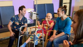 ‘Dancing With the Stars’ Pro Dancers Visit Children’s Hospital: See the Cute Photos