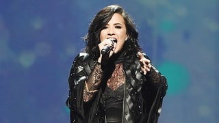 Demi Lovato Twerks, Shows Off Incredible Figure During Quick Change at Brooklyn Concert