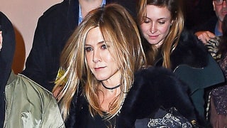 Jennifer Aniston Embraces the Choker Trend on Date Night With Justin Theroux