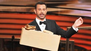 Jimmy Kimmel, 'Stranger Things' Kids Hand Out Peanut Butter and Jelly Sandwiches at Emmys 2016