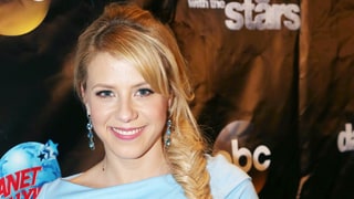 Dancing With the Stars' Jodie Sweetin, Mischa Barton and Cast Celebrate Season 22 on the Red Carpet