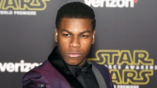 Why Did John Boyega Wear Only One Glove to the Star Wars Premiere?