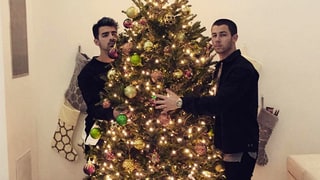 The Jonas Brothers Celebrated Christmas in a Luxury NYC Townhouse: Photos