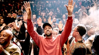 Yeezy Season 3: See the Top Celebrity Reactions to Kanye West's Show, Plus All the Kardashian-Jenner's Inside Photos
