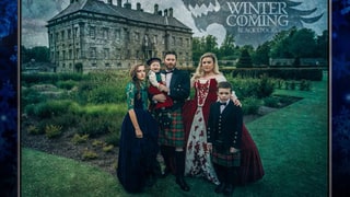 Kelly Clarkson Shares Epic Game of Thrones Christmas Card With Daughter River: See the Adorable Shot!