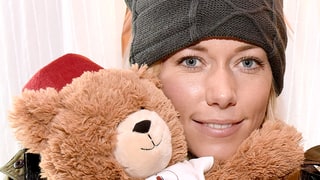 Kendra Gets Cozy