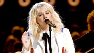 Kesha Gives a Moving Performance at the 2016 'Billboard' Music Awards After Dr. Luke Ban