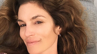 Cindy Crawford Goes Without Makeup to Celebrate Her 50th Birthday: See Her Selfie