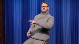 Seth Rogen Lip-Syncing Drake’s ‘Hotline Bling’ Is Hilarious