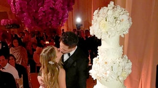 Sofia Vergara Shares Adorable Wedding Cake Kiss Photo With Joe Manganiello