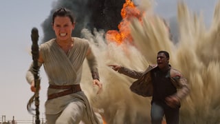 Star Wars: The Force Awakens Breaks Records, Making More Than $1 Billion