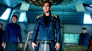 'Star Trek Beyond' Review: Chris Pine and Zoe Saldana Prove Why the Franchise Is Still 'Out of This World'