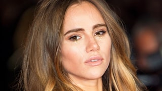 Celebrities Are Making 'Glitter Tears' a New Beauty Trend