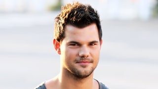 You Won’t Believe What Color Taylor Lautner Dyed His Hair