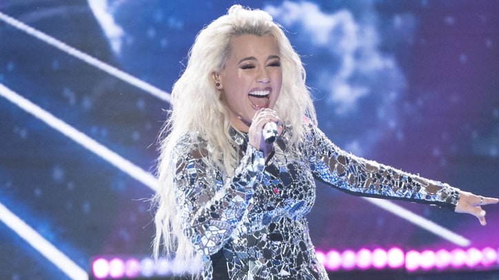 See 'American Idol' Finalists Sing Miranda Lambert, Johnny Cash