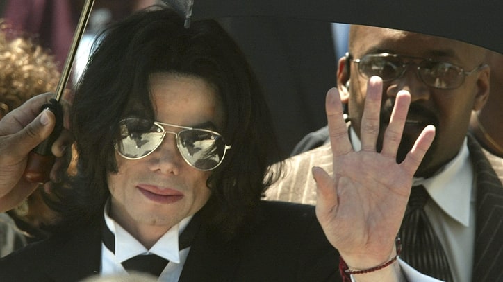 'Last Days of Michael Jackson' Trailer: Doc Features Never-Before-Seen Interviews