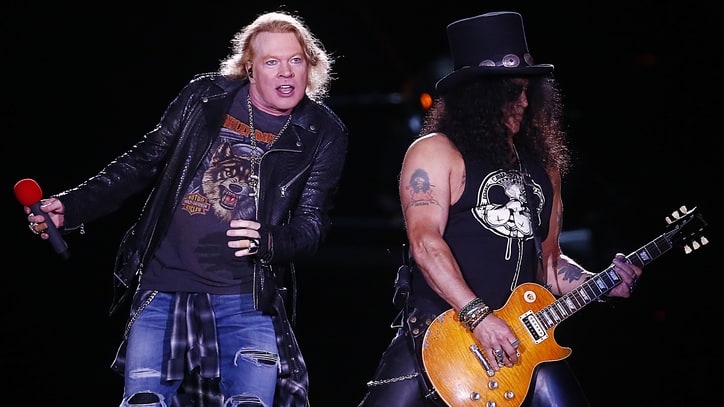 Watch Guns N' Roses Perform Raucous 'Shadow of Your Love'