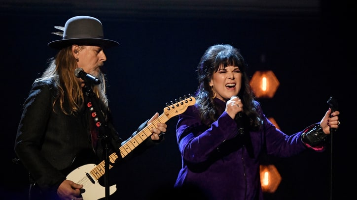 See Ann Wilson, Alice in Chains' Jerry Cantrell Salute Chris Cornell at Rock Hall of Fame