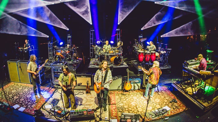 See 'Allman Bros Family Incident' Honor Gregg Allman With 'Wastin' Time'