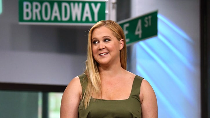 Amy Schumer Slated For Broadway Debut in Steve Martin's 'Meteor Shower'