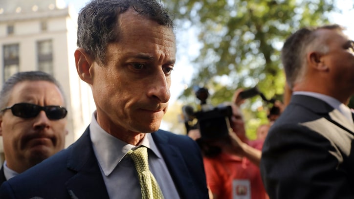 Anthony Weiner Sentenced to 21 Months in Prison for Sexting High School Student