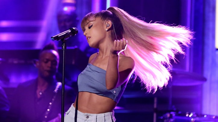 Watch Ariana Grande Belt, Rap 'Side to Side' on 'Fallon'