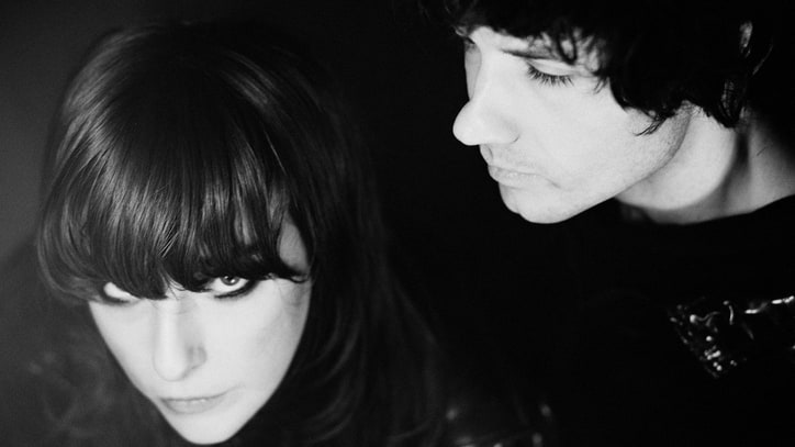 Beach House Preview Forthcoming Album '7' With New Song, 'Dive'