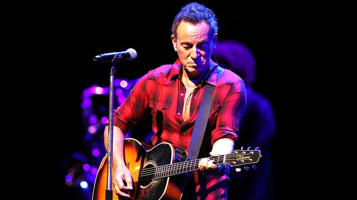 Bruce Springsteen Slams Trump: 'America Is a Nation of Immigrants'