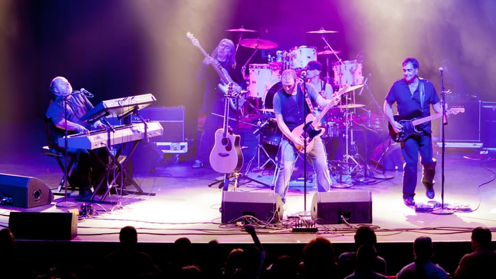 Bruce Springsteen Cover Band Drops Out of Trump Inauguration Party