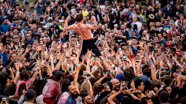 Year in Music: Best Photos from 2017's Biggest Outdoor Concerts, Festivals