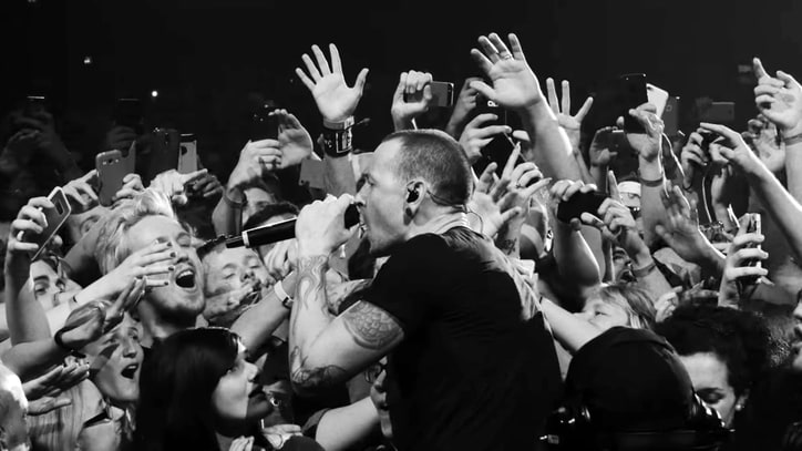 See Linkin Park's Poignant 'Crawling' From Chester Bennington Posthumous LP
