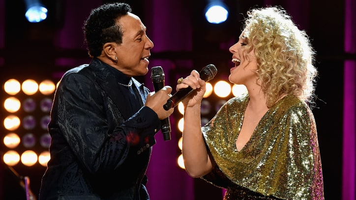 See Cam and Smokey Robinson Duet on Sultry 'Cruisin'' for 'CMT Crossroads'