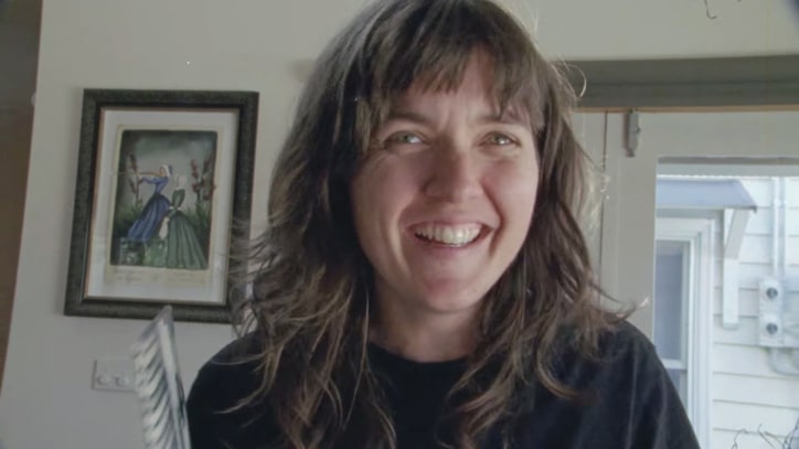 Watch Kurt Vile, Courtney Barnett's Cozy 'Continental Breakfast' Video