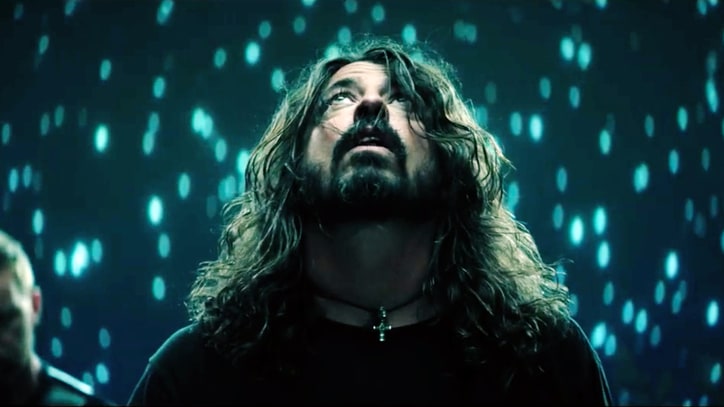 Watch Dave Grohl's Kids Star in Foo Fighters' 'The Sky Is a Neighborhood' Video