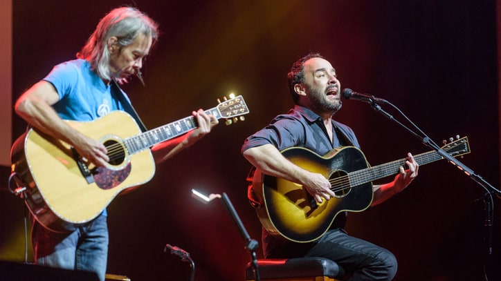 Dave Matthews, Graham Nash Perform Powerful Stand With Standing Rock Concert