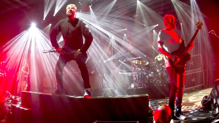 Deftones, Rise Against Plot Joint Summer Tour
