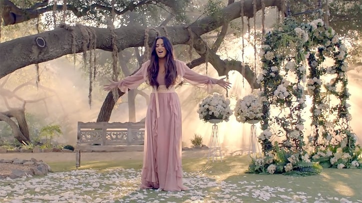 See Demi Lovato's Heartbreaking 'Tell Me You Love Me' Video