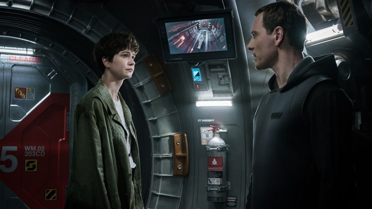 'Alien: Covenant' Review: Latest Man-vs-Xenomorph Epic is Smart, Scary as Hell