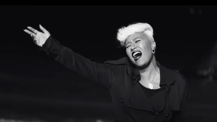 Watch Emeli Sande's Atmospheric 'Hurts' Video