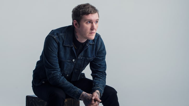 Brian Fallon on New Solo Album 'Sleepwalkers,' Gaslight Anthem Reunion