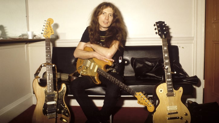 Motorhead Guitarist 'Fast' Eddie Clarke Dead at 67