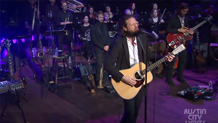 See Father John Misty's 'So I'm Growing Old on Magic Mountain' on 'ACL'