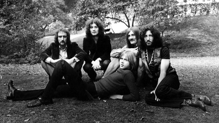 Flashback: Fleetwood Mac Play the Blues With the Late Danny Kirwan