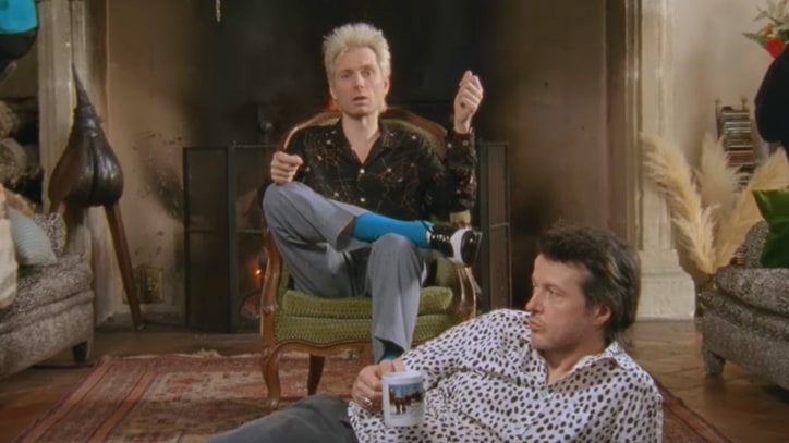 Watch Franz Ferdinand's Playful New 'Glimpse of Love' Video