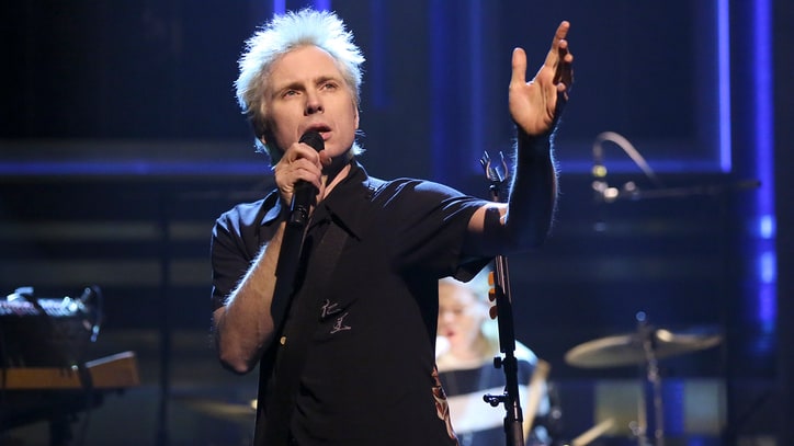 Watch Franz Ferdinand Play Theatrical New Song 'Always Ascending' on 'Fallon'