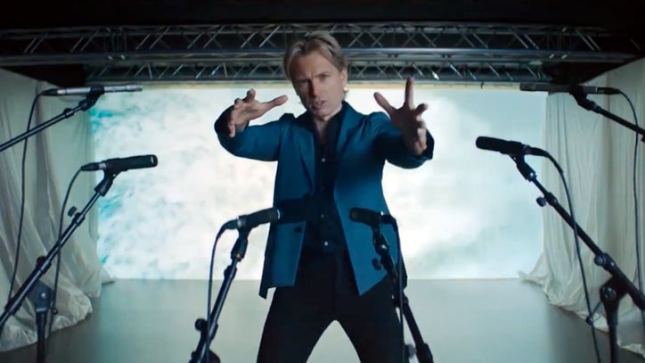 Watch Franz Ferdinand's Vivid 'Always Ascending' Video