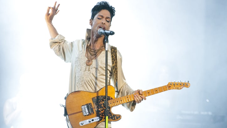 Universal to Release Prince's Vault Music, Post-1995 Albums