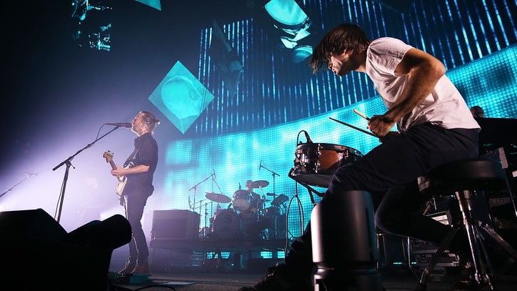 Radiohead Stage Collapse: Mistrial Declared, New Trial Ordered